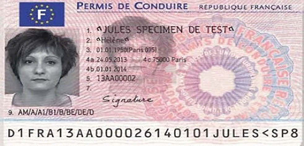 Un permis de conduire français